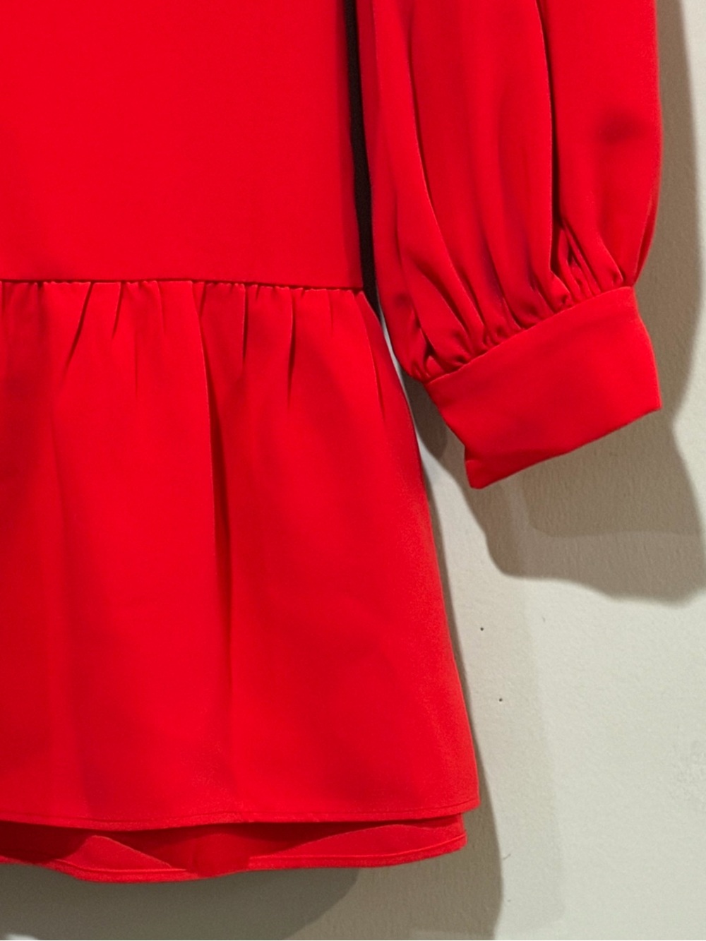 Revolve AMANDA UPRICHARD Selene Liptick Red Belted Ruffle Mini Dress Size M - Picture 8 of 12